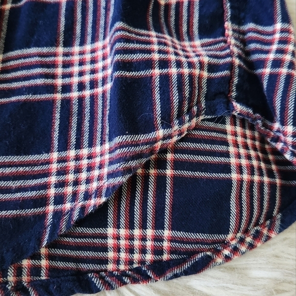 UNIQLO Plaid Button Down - Picture 2 of 4